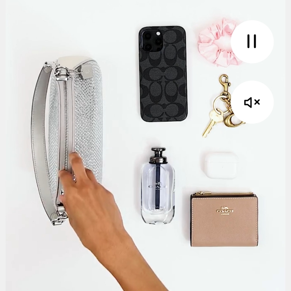 New! Silver Teri Shoulder Bag - Picture 5 of 7